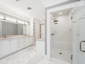 2216 Tangley Street, Houston TX 77005