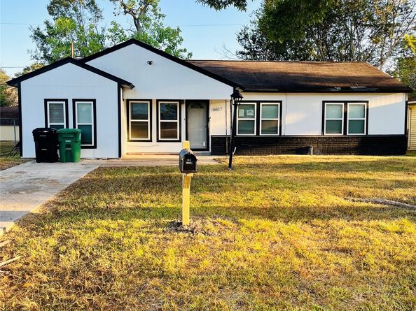6107 Belmark Street, Houston TX 77033