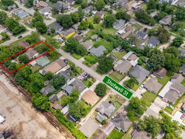 206 Shotwell Street, Houston TX 77020