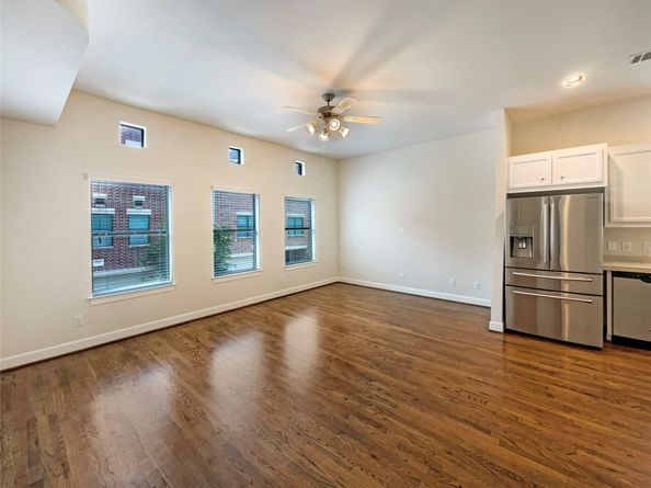 3701 Main Plaza Drive, Houston TX 77025