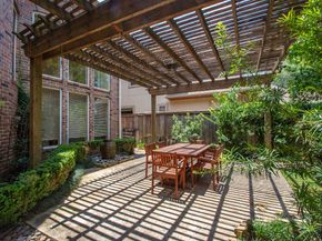 3011 Bonnebridge Way Boulevard, Houston TX 77082