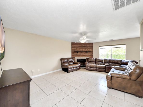 16227 Affirmed Way, Friendswood TX 77546