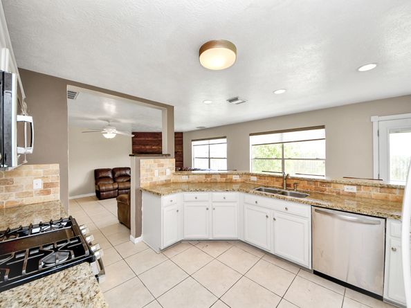 16227 Affirmed Way, Friendswood TX 77546
