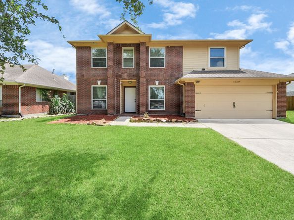 16227 Affirmed Way, Friendswood TX 77546