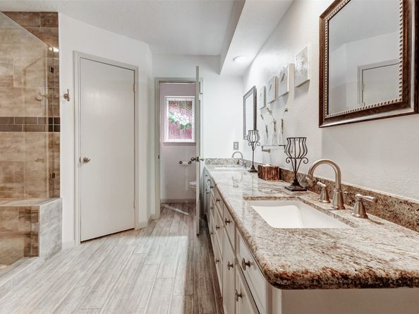 1303 Richmond Court, Richmond TX 77406
