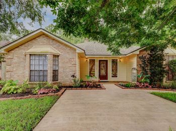 1303 Richmond Court