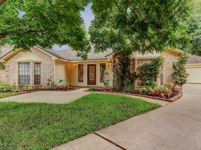 1303 Richmond Court, Richmond TX 77406