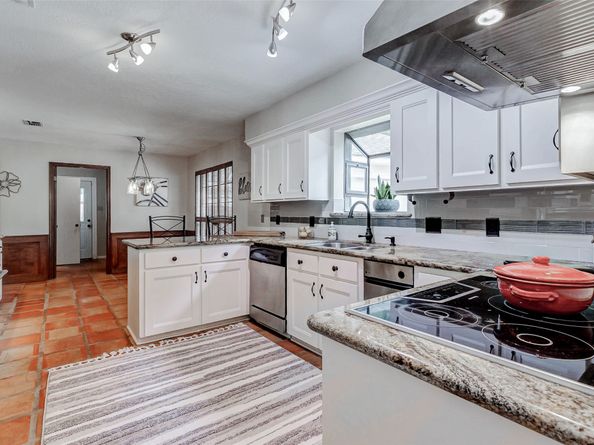 1303 Richmond Court, Richmond TX 77406