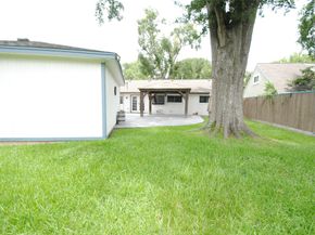 10667 Mayfield Road, Houston TX 77043
