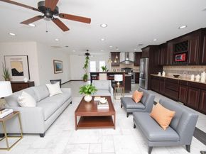 10667 Mayfield Road, Houston TX 77043