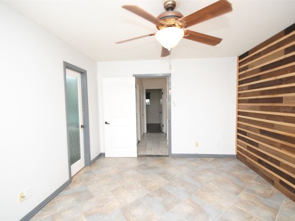 10667 Mayfield Road, Houston TX 77043