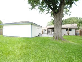 10667 Mayfield Road, Houston TX 77043