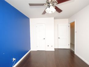 10667 Mayfield Road, Houston TX 77043