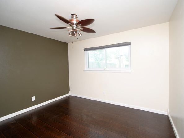10667 Mayfield Road, Houston TX 77043