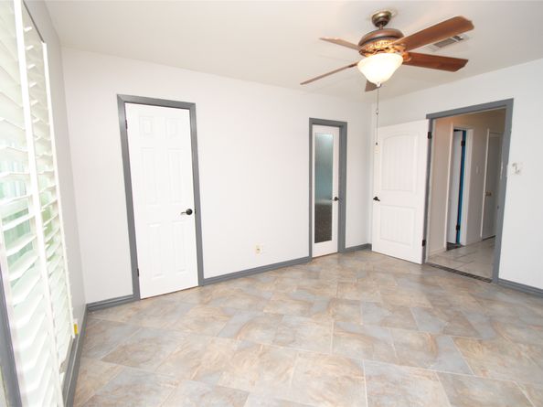 10667 Mayfield Road, Houston TX 77043