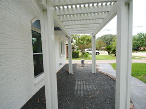 10667 Mayfield Road, Houston TX 77043