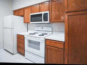 8055 Cambridge Street 17, Houston TX 77054