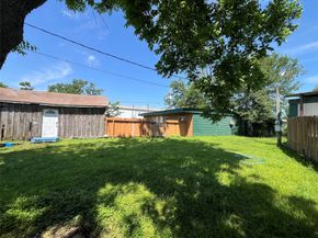 16305 De Zavalla Road, Channelview TX 77530