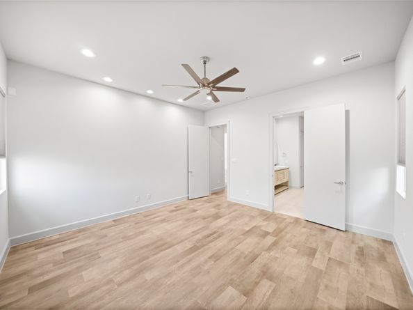 6809 Troya Lane, Houston TX 77092