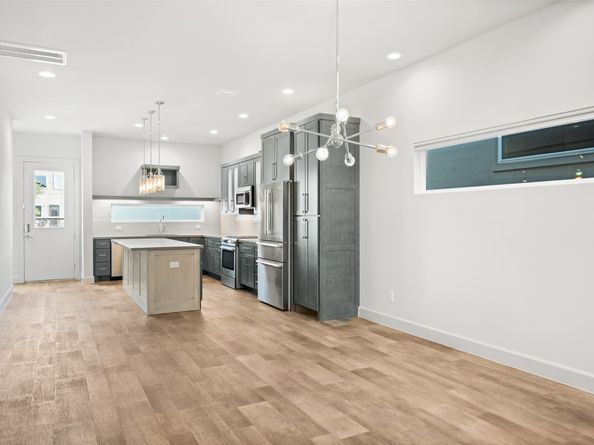 6809 Troya Lane, Houston TX 77092