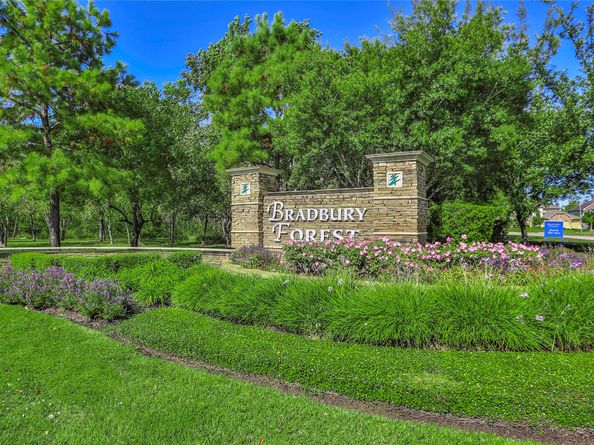 24723 Skerne Woods Drive, Spring TX 77373