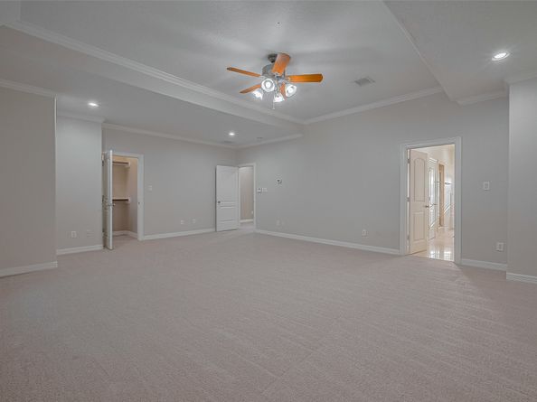 1002 W 22nd Street, Houston TX 77008