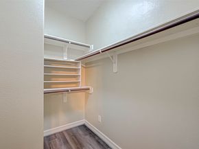 1002 W 22nd Street, Houston TX 77008