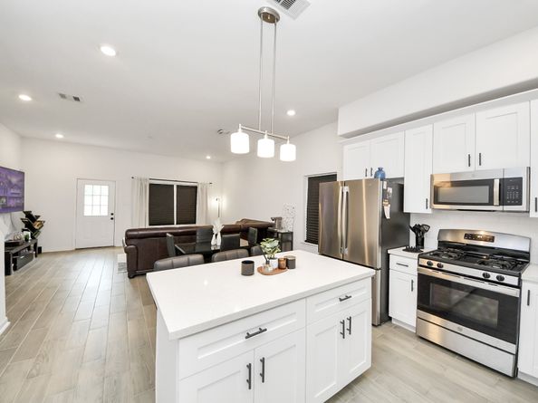 4613 Ireland Street B, Houston TX 77016