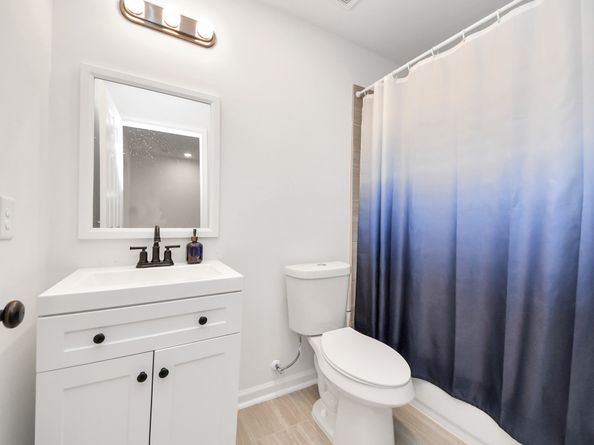 4613 Ireland Street B, Houston TX 77016