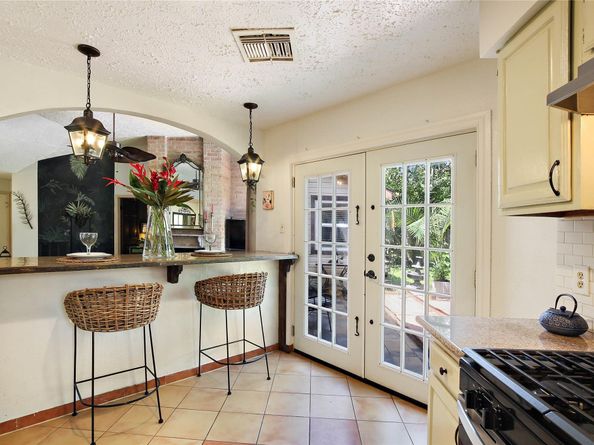 343 Richvale Lane, Houston TX 77598