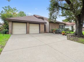 343 Richvale Lane, Houston TX 77598