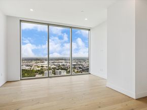 1711 Allen Parkway 2806, Houston TX 77019