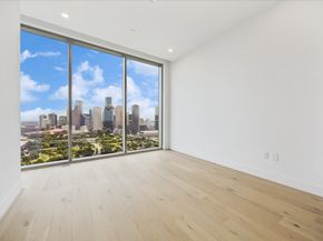 1711 Allen Parkway 2806, Houston TX 77019