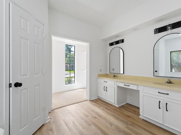 5615 Gladehill Drive, Houston TX 77345