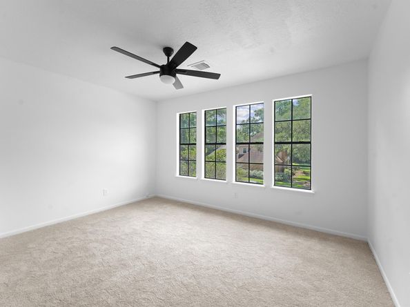 5615 Gladehill Drive, Houston TX 77345