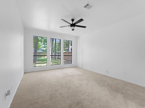 5615 Gladehill Drive, Houston TX 77345