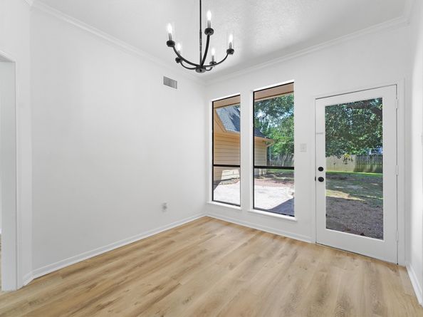 5615 Gladehill Drive, Houston TX 77345