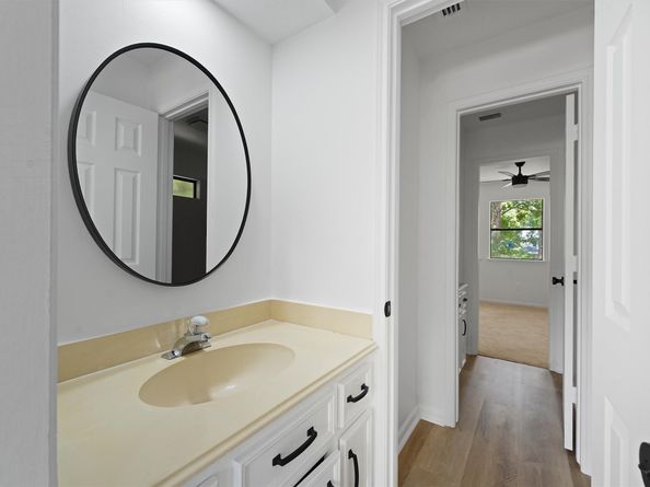 5615 Gladehill Drive, Houston TX 77345