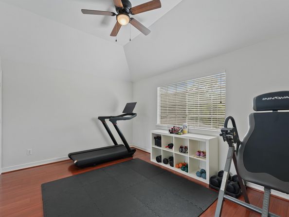 16211 Park Center Drive, Houston TX 77059