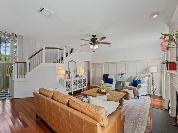16211 Park Center Drive, Houston TX 77059