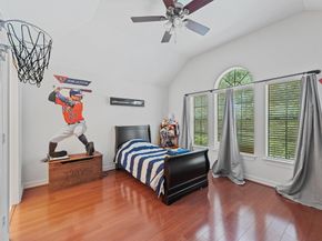 16211 Park Center Drive, Houston TX 77059