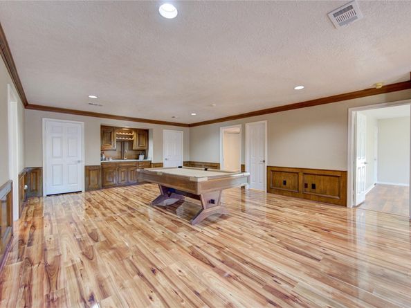 1030 Crossroads Drive, Houston TX 77079