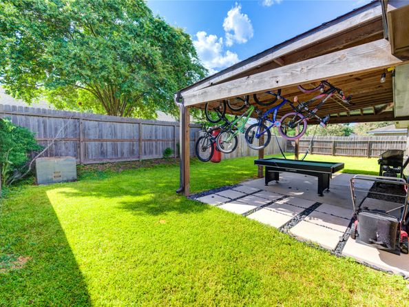7918 Tamayo Drive, Houston TX 77083