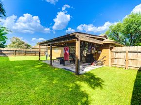 7918 Tamayo Drive, Houston TX 77083