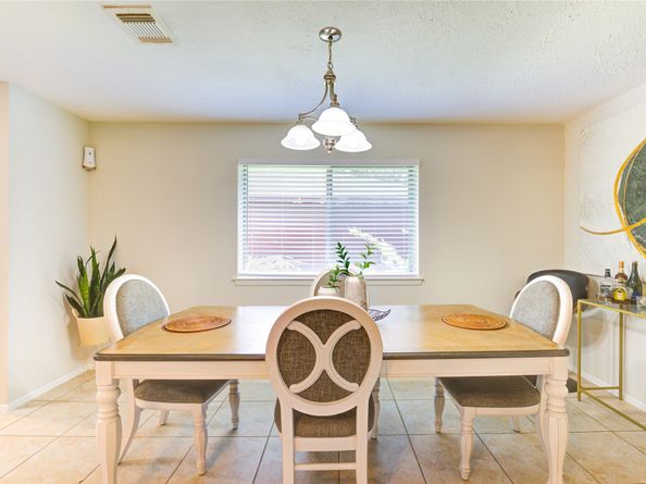 7918 Tamayo Drive, Houston TX 77083