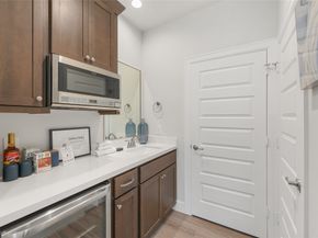 2708 Grand Fountains Drive E, Houston TX 77054