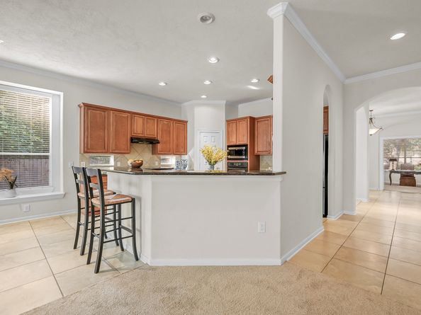 71 E Victory Lake Drive, Conroe TX 77384