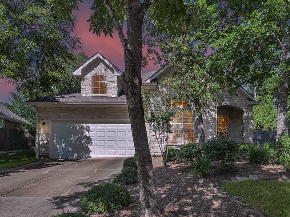 71 E Victory Lake Drive, Conroe TX 77384