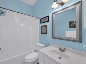 71 E Victory Lake Drive, Conroe TX 77384