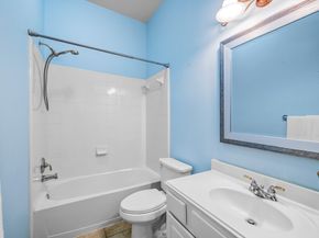 71 E Victory Lake Drive, Conroe TX 77384